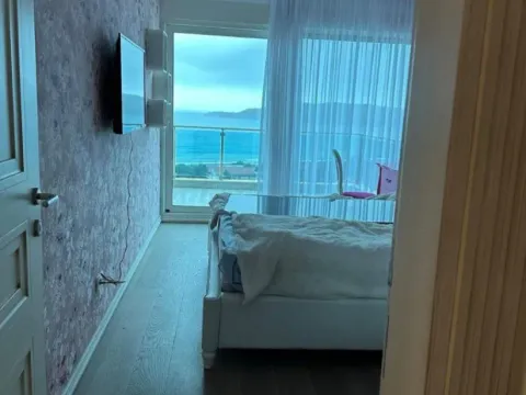 Prodaja, trosoban stan, 200m², Bečići, Budva - image 7