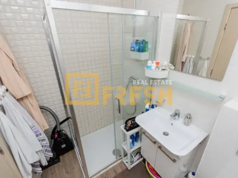 Prodaja, dvosoban stan, 72m², City Kvart, Podgorica - image 12