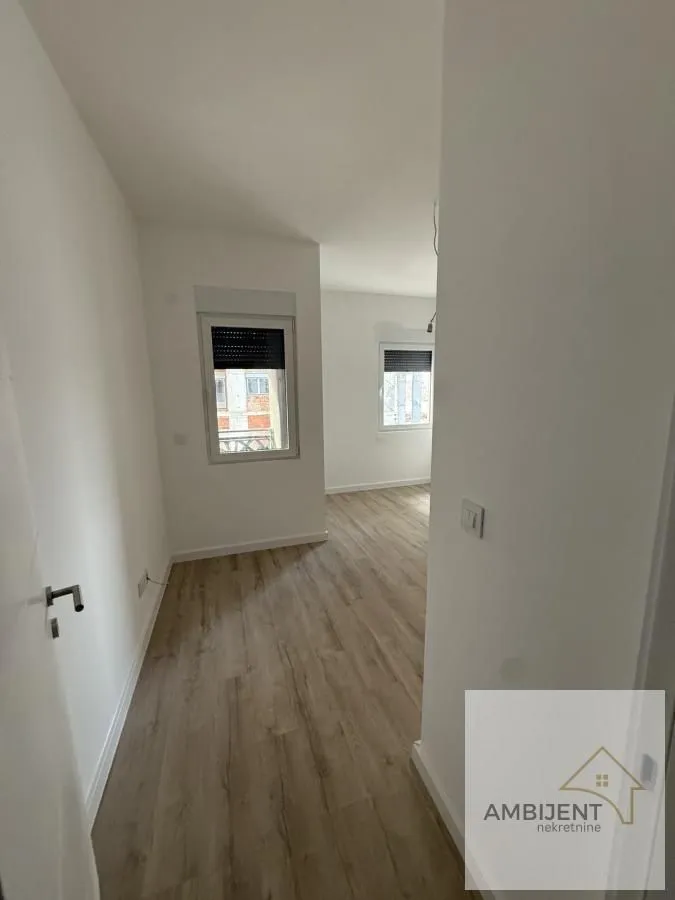 Prodaja, dvosoban stan, 49m², Nova Pazova, Stara Pazova