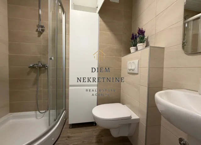 Rent, one bedroom apartment, 45m², City Kej, Podgorica