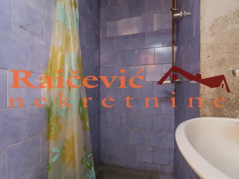 Prodaja, četvorosoban stan, 91m², Petlovo Brdo, Beograd - image 20