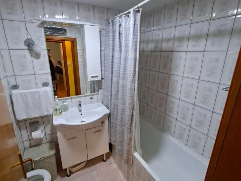 Rent, two bedroom apartment, 56m², Zabjelo, Podgorica - image 11