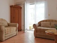 Izdavanje, garsonjera, 29m², Rozino, Budva - image 4