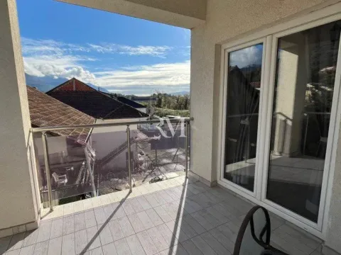 Izdavanje, dvosoban stan, 57m², Marići, Tivat - image 6