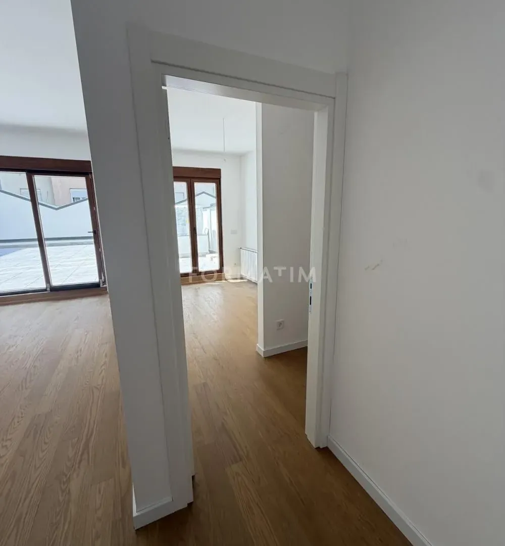 Rent, two bedroom apartment, 55m², Đeram Pijaca, Beograd