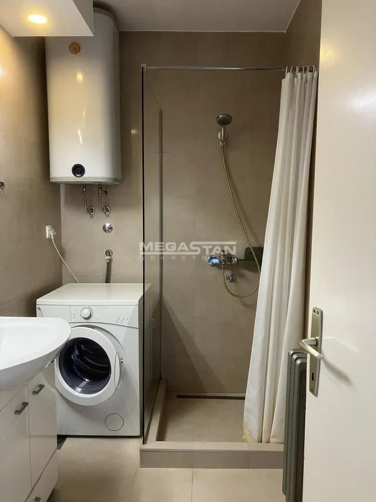 Rent, two bedroom apartment, 56m², Golf Naselje, Beograd