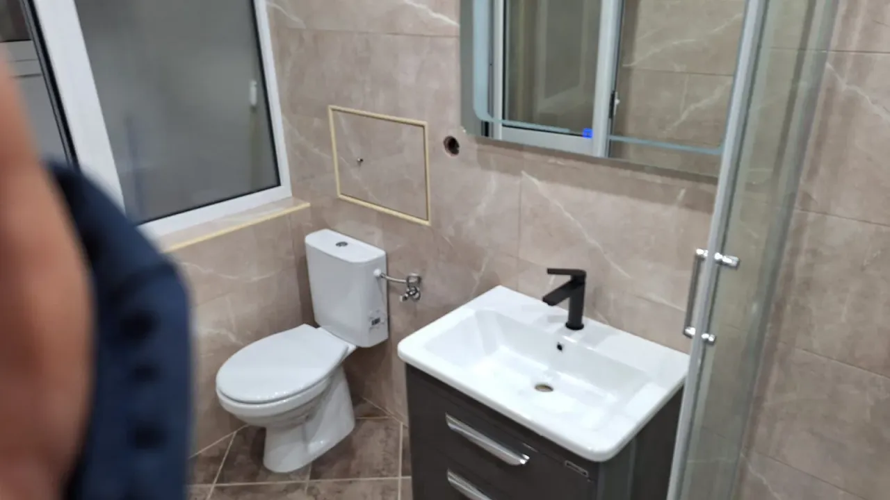 Prodaja, trosoban stan, 60m², Centar, Tivat