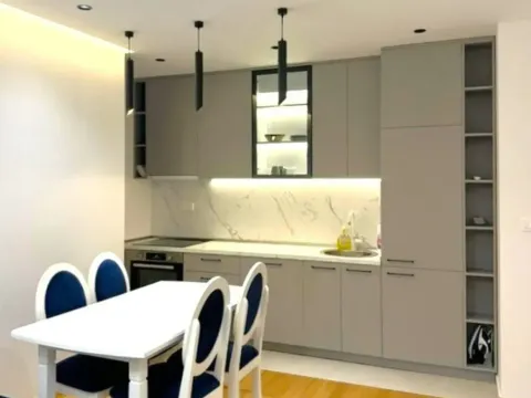 Izdavanje, dvosoban stan, 69m², City Kvart, Podgorica - image 1