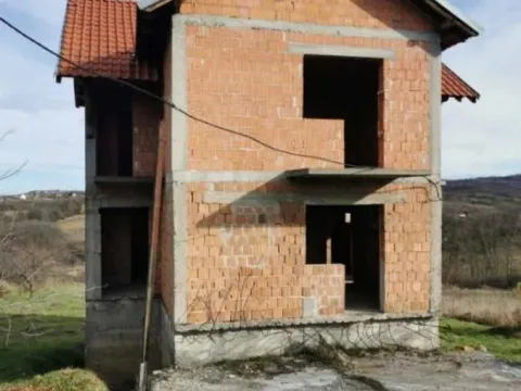 Prodaja, kuća, 204m², Lazarevac, Beograd - image 3