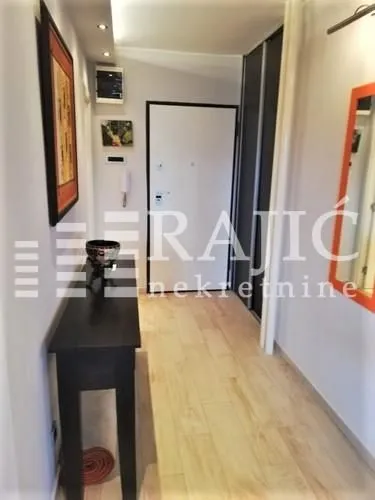 Rent, three bedroom apartment, 74m², Novi Beograd Sve Podlokacije, Beograd