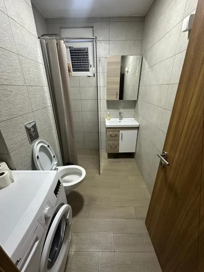 Rent, two bedroom apartment, 64m², Stari Aerodrom, Podgorica