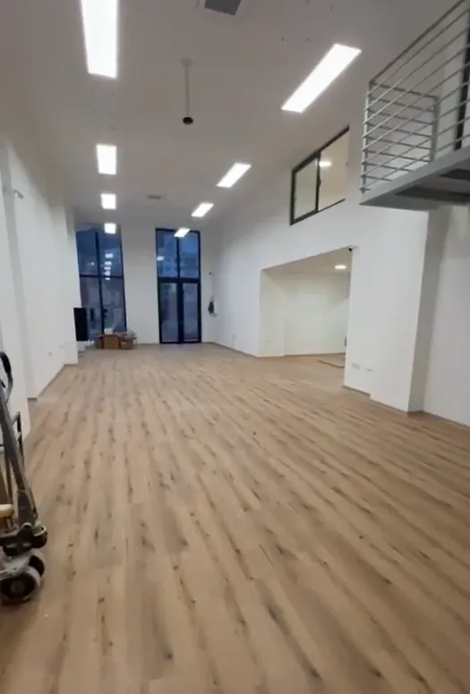 Rent, office space, 140m², Bečići, Budva