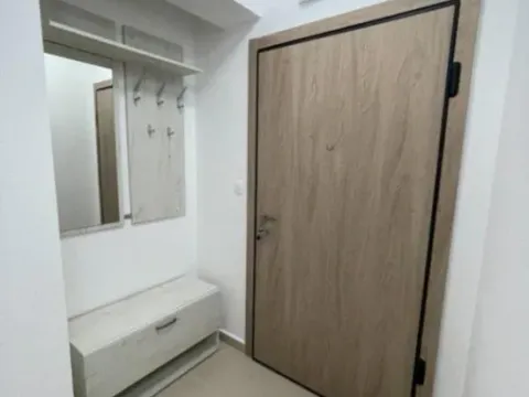 Izdavanje, dvosoban stan, 69m², Master Kvart, Podgorica - image 11