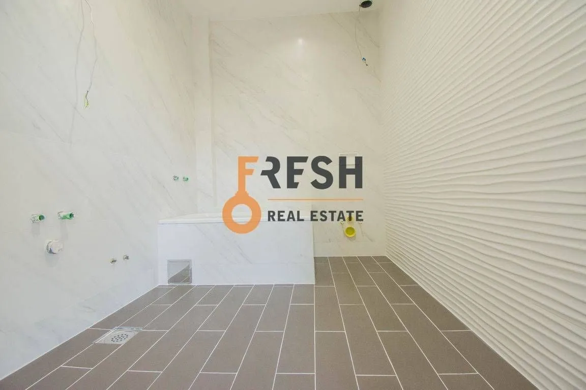 Prodaja, kuća, 443m², Tivat, Crna Gora
