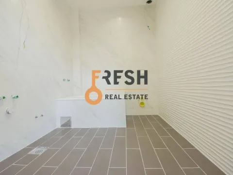 Sale, house, 443m², Tivat, Crna Gora - image 14