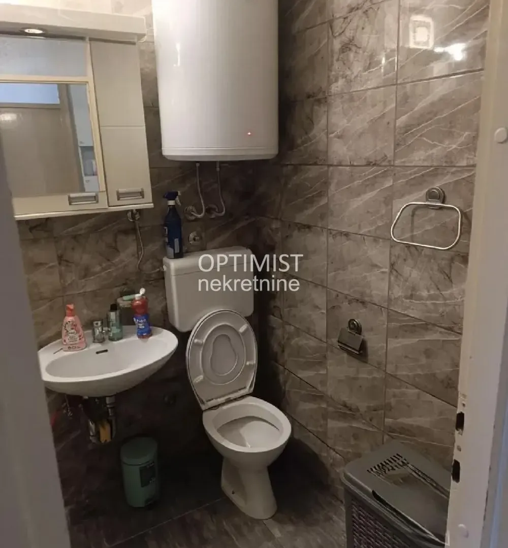 Prodaja, dvosoban stan, 75m², Novi Beograd Blok 62, Novi Beograd Sve Podlokacije
