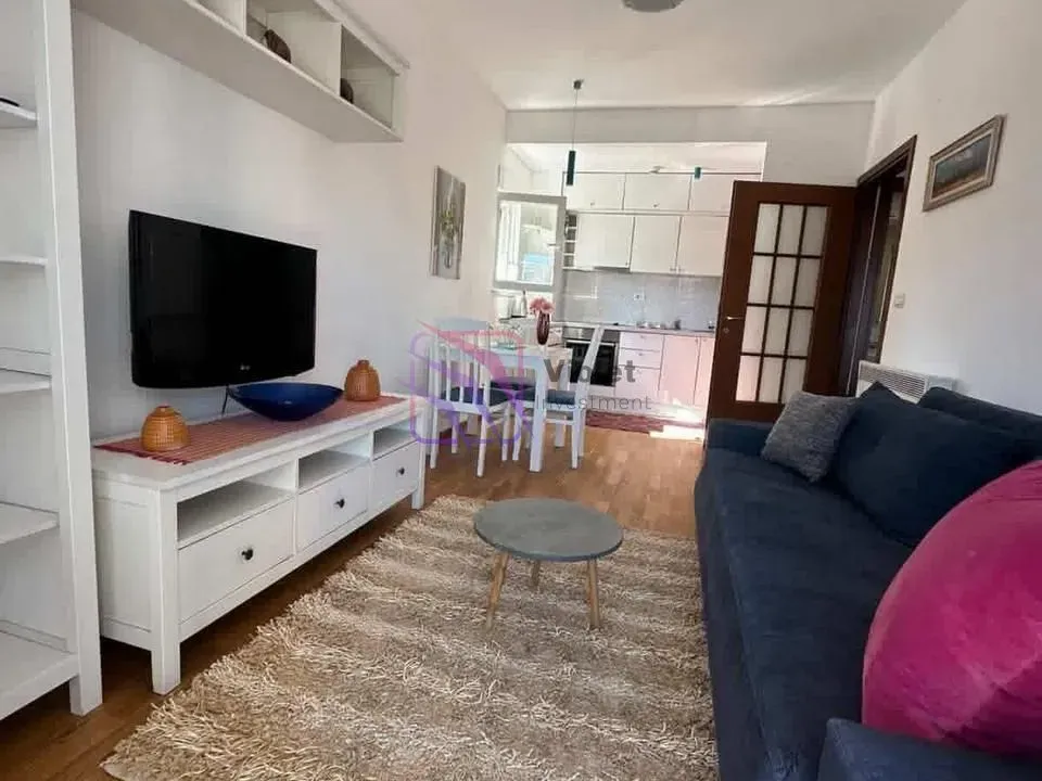Rent, one bedroom apartment, 50m², City Kvart, Podgorica