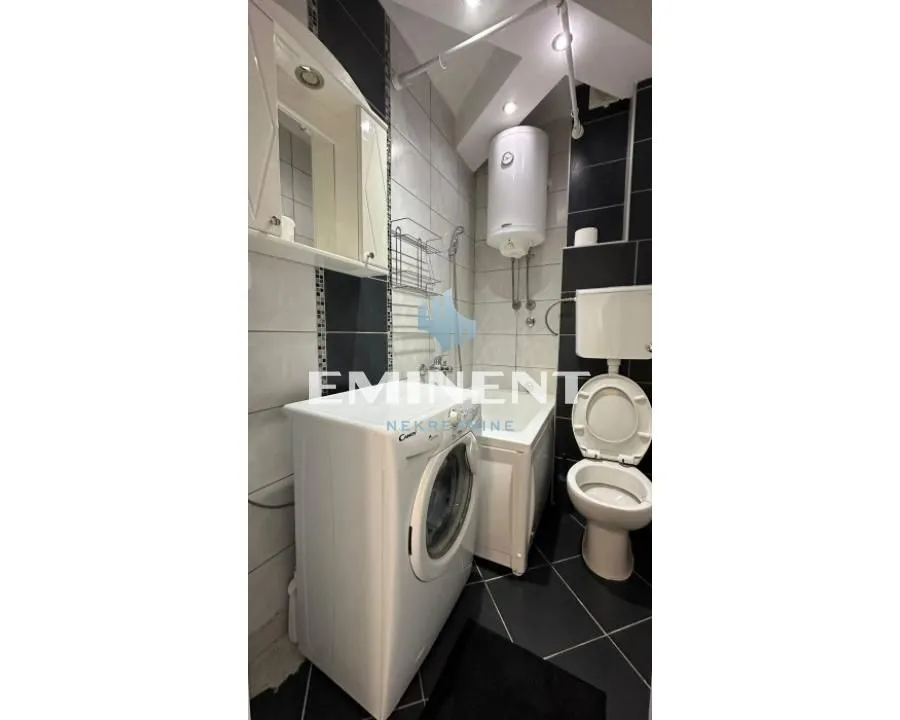 Izdavanje, stan, 37m², Novi Beograd Sve Podlokacije, Beograd