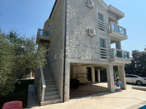 Prodaja, kuća, 233m², Tivat, Crna Gora - image 2