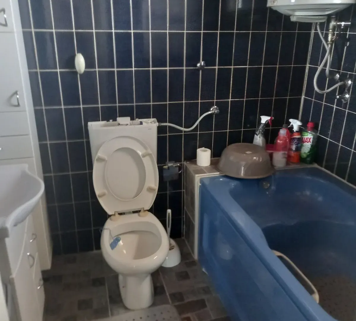 Sale, office space, 450m², Čerević, Beočin