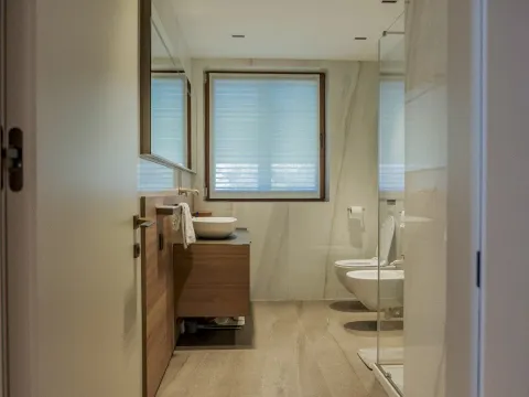 Sale, house, 498m², Zabjelo, Podgorica - image 22