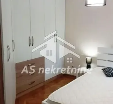 Rent, two bedroom apartment, 55m², Retenzija, Beograd - image 10
