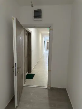 Prodaja, jednosoban stan, 45m², Bečići, Budva - image 15