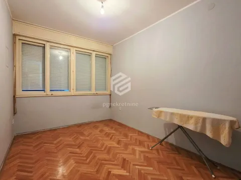 Rent, two bedroom apartment, 56m², Autobuska stanica, Podgorica - image 9