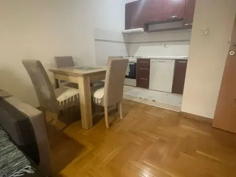 Sale, one bedroom apartment, 42m², Stari Aerodrom, Podgorica - image 5