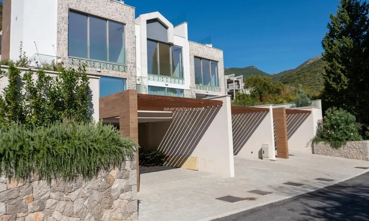 Sale, house, 312m², Donja Lastva, Tivat