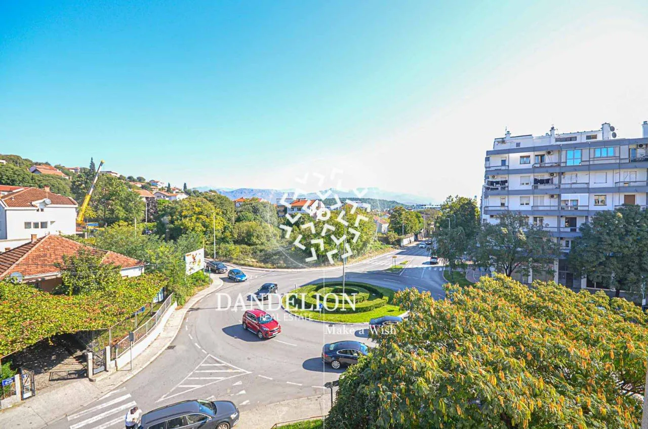 Izdavanje, dvosoban stan, 82m², Preko Morače, Podgorica