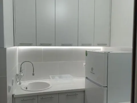 Prodaja, garsonjera, 24m², Autobuska stanica, Podgorica - image 9