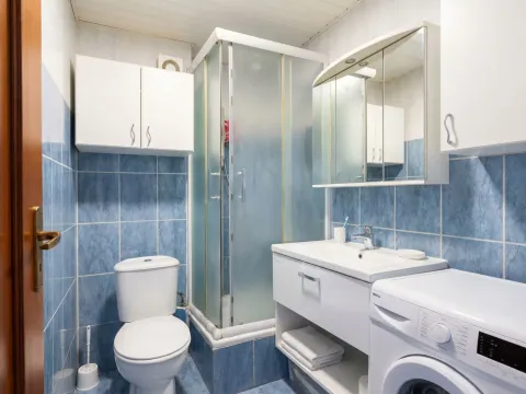 Sale, one bedroom apartment, 49m², Lazi, Budva - image 11