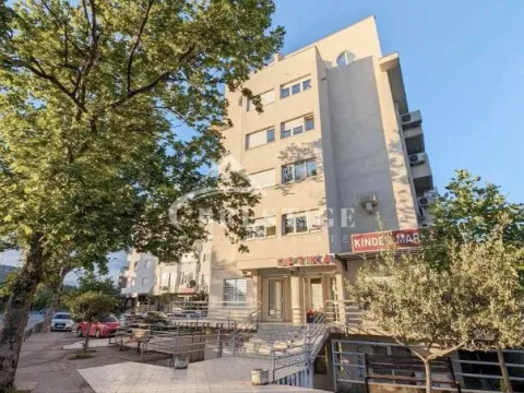 Prodaja, dvosoban stan, 54m², Centar, Podgorica - image 9