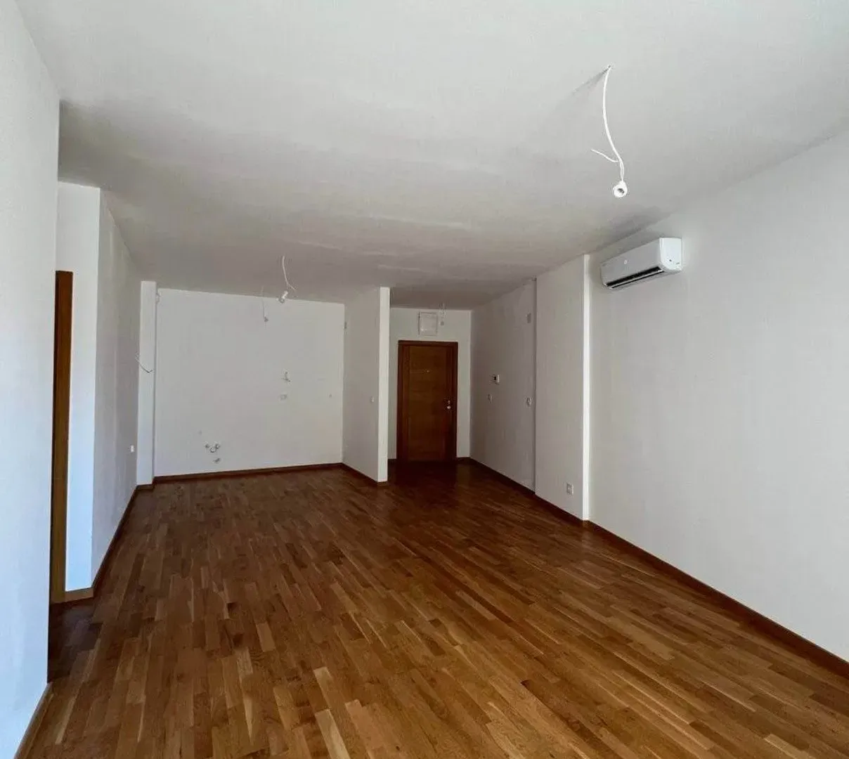 Prodaja, dvosoban stan, 62m², Bečići, Budva