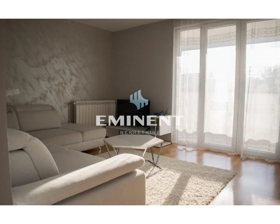 Sale, house, 200m², Ledine, Beograd