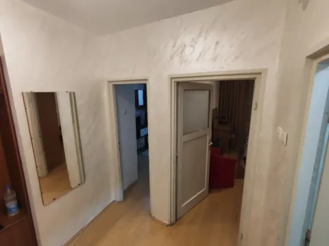 Izdavanje, jednosoban stan, 39m², Centar, Podgorica - image 2