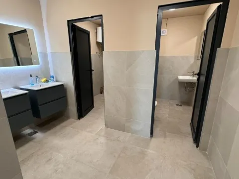 Rent, studio apartment, 130m², Mareza, Podgorica - image 11