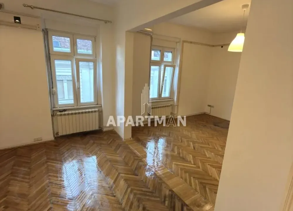 Prodaja, stan, 90m², Stari Grad, Beograd