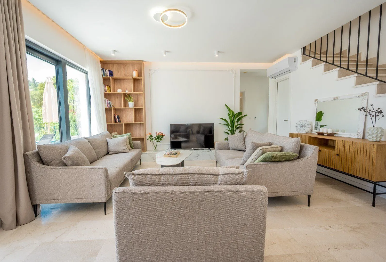 Prodaja, kuća, 250m², Tivat, Crna Gora