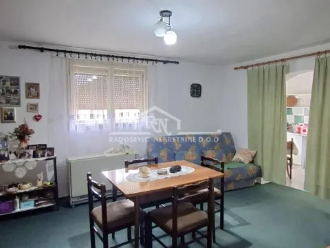 Prodaja, kuća, 265m², Smederevska Palanka, Srbija - image 6