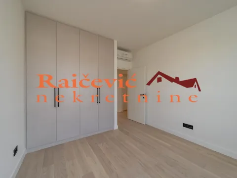 Prodaja, trosoban stan, 87m², Savski Venac, Beograd - image 10