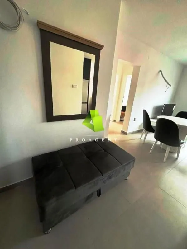 Rent, two bedroom apartment, 56m², Medijana, Niš
