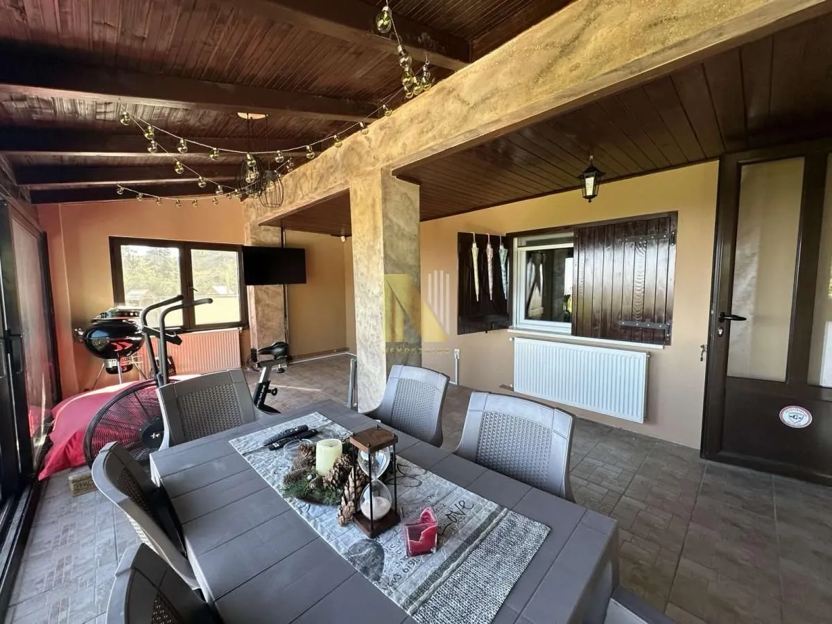 Prodaja, kuća, 92m², Sremska Kamenica, Petrovaradin