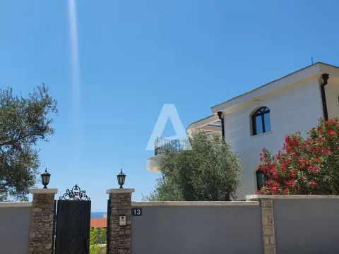 Prodaja, kuća, 540m2, Petrovac Prodaja, kuća, 540m2, Petrovac