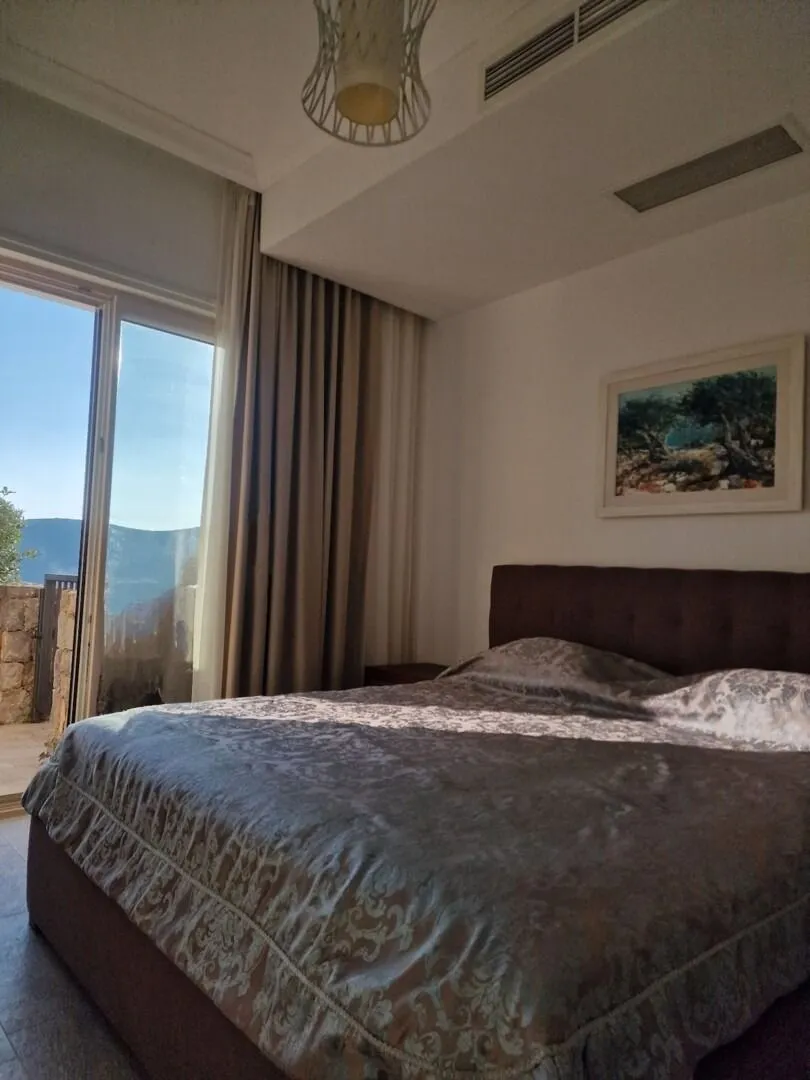 Prodaja, trosoban stan, 157m², Luštica Bay, Tivat