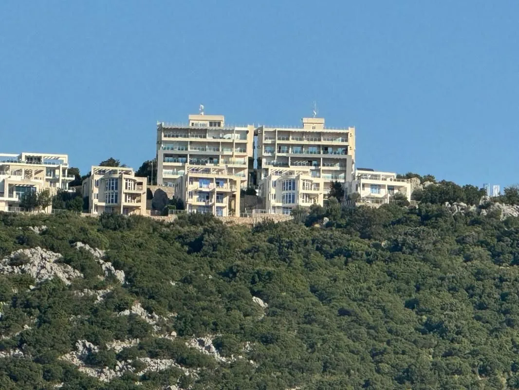 Sale, house, 306m², Dobra Voda, Budva