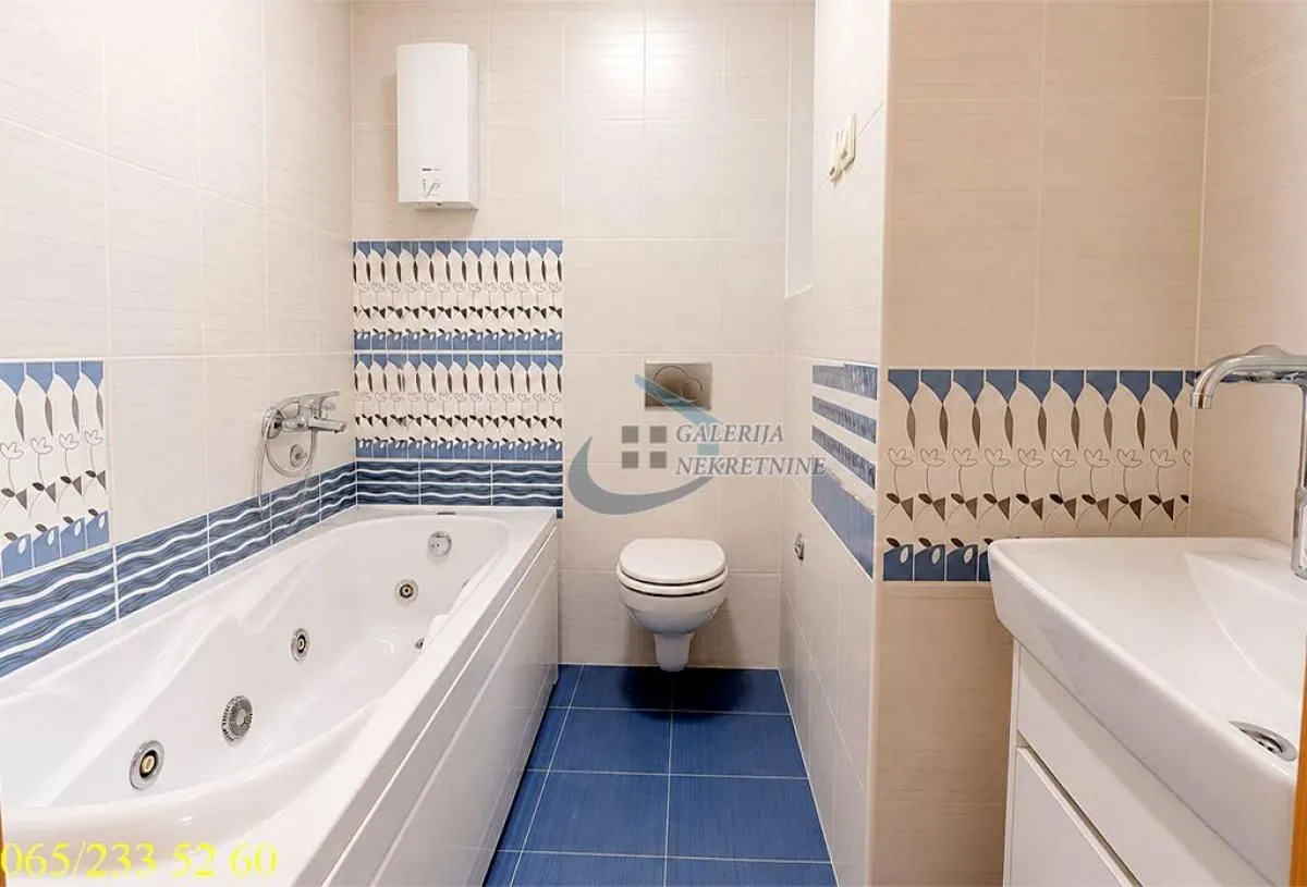 Prodaja, dvosoban stan, 68m², Stari Grad, Beograd