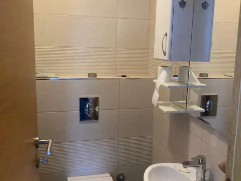 Sale, two bedroom apartment, 65m², Ljubović, Podgorica - image 11