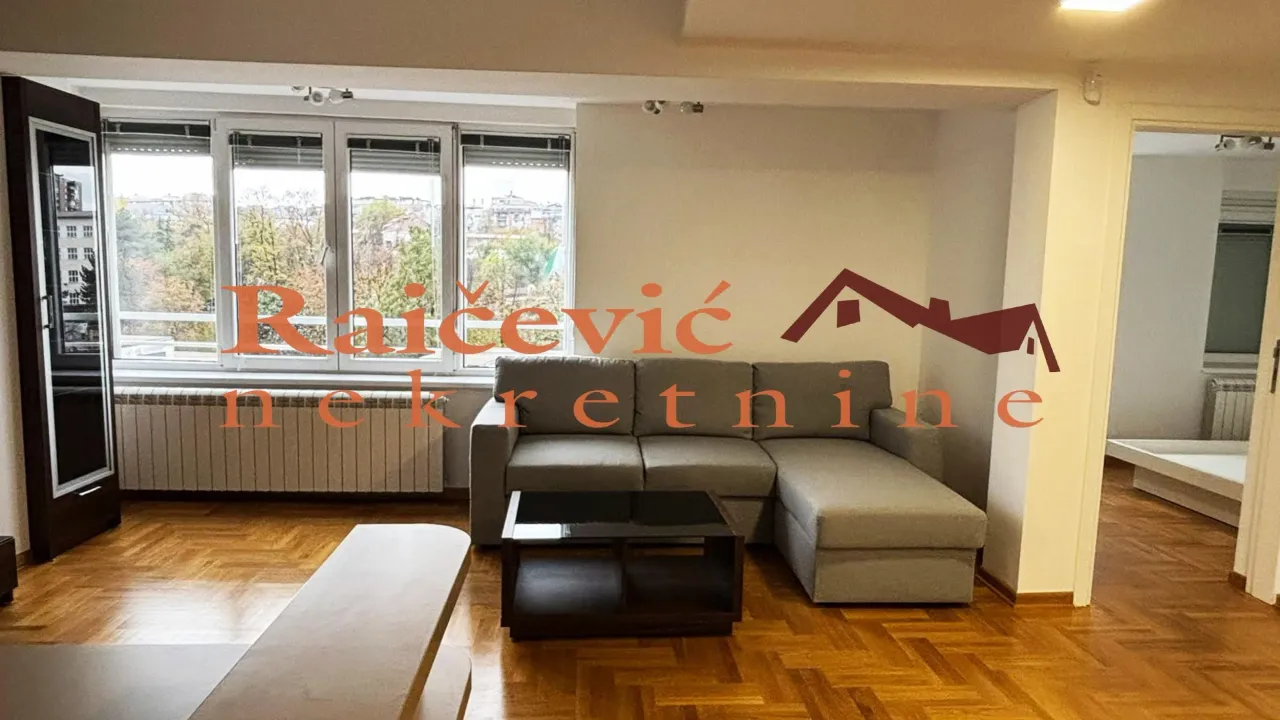 Prodaja, četvorosoban stan, 84m², Lion, Zvezdara Sve Podlokacije